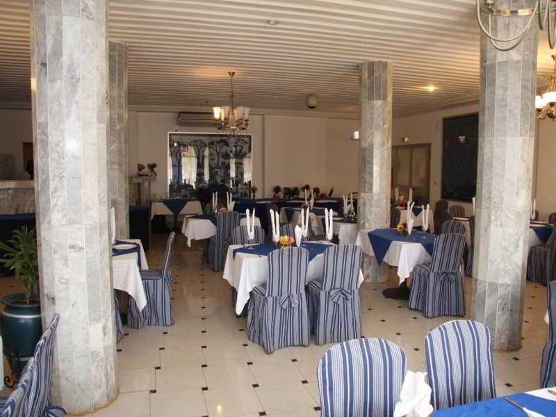 Acropole Hôtel Cotonou Extérieur photo
