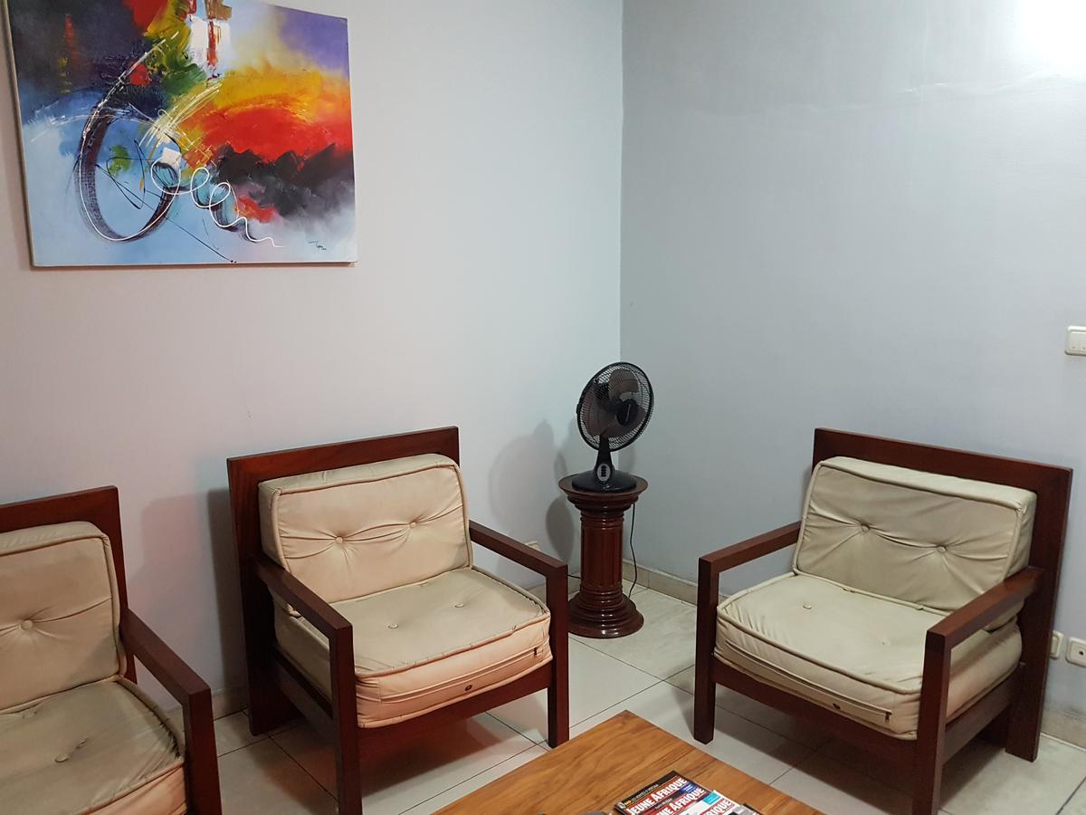 Acropole Hôtel Cotonou Extérieur photo