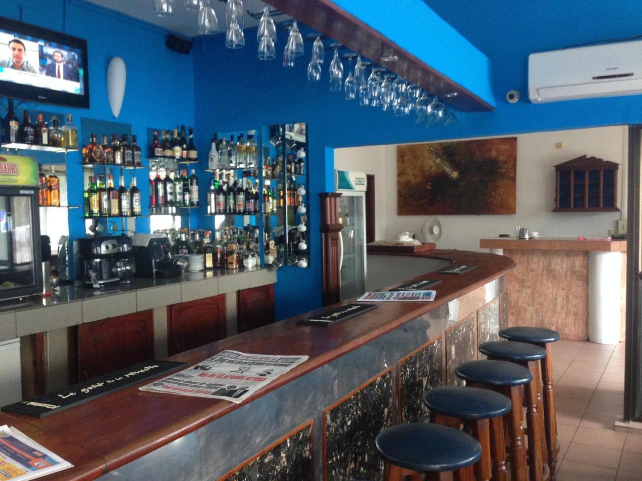Acropole Hôtel Cotonou Extérieur photo